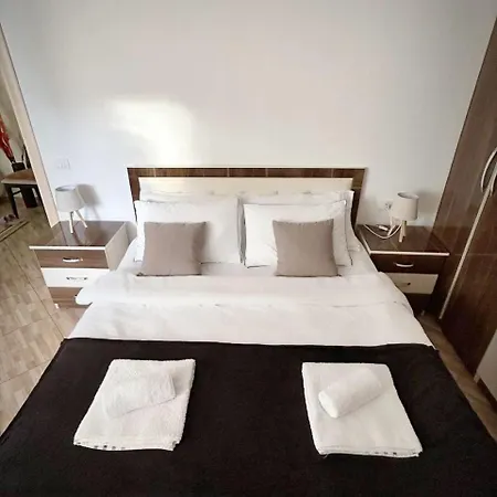 Seaside Beautiful Wlora